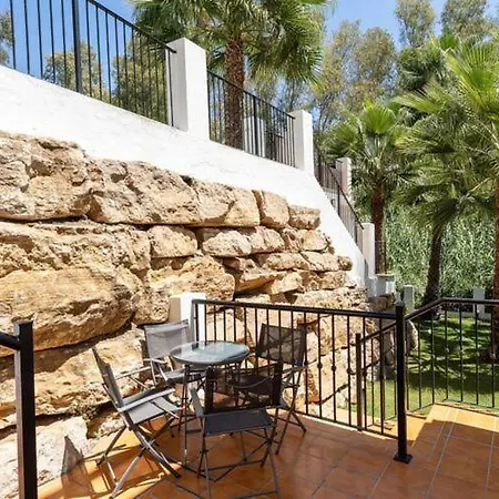 Villa Faro's Horizonte Near Seabeach