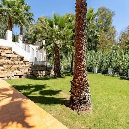 Faro's Horizonte Near Seabeach Villa Benalmadena